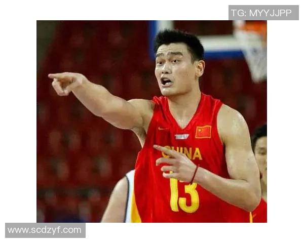 李铁姚明携手共创中国体育新篇章推动篮球与足球的融合发展 李铁姚明携手共创中国体育新篇章推动篮球与足球的融合发展