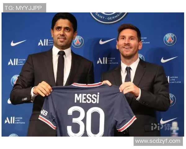 梅西离队后,巴塞罗那签下巴黎中场新星,引发球迷热议 梅西离队后,巴塞罗那签下巴黎中场新星,引发球迷热议